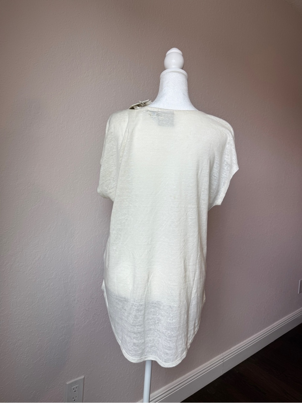NWT Joie 100% Linen Embroidered Floral Ivory Short Sleeve Top Size L - Picture 3 of 6